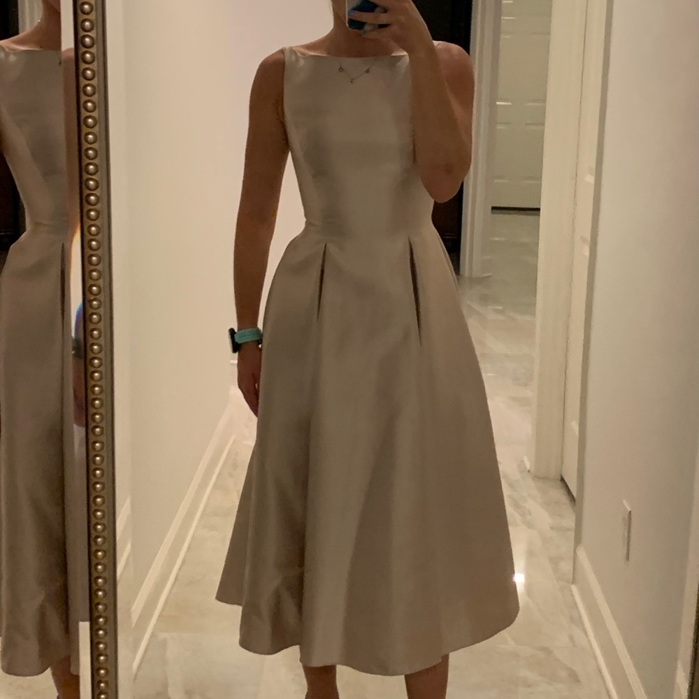 Midi gold dress